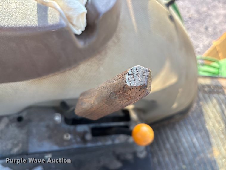 image for item DY0753 2009 John Deere 6100D  tractor