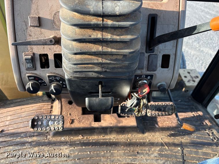 image for item DY0753 2009 John Deere 6100D  tractor