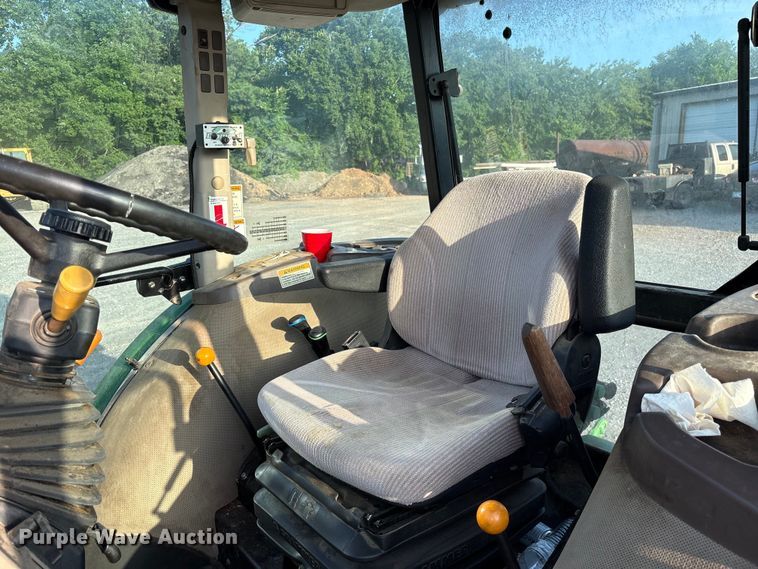 image for item DY0753 2009 John Deere 6100D  tractor