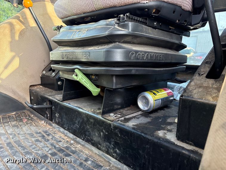 image for item DY0753 2009 John Deere 6100D  tractor