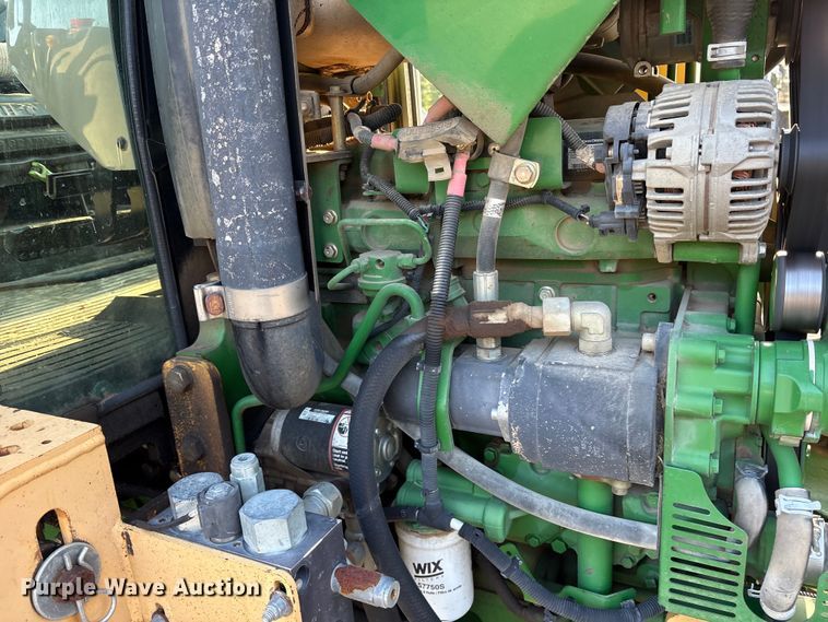 image for item DY0753 2009 John Deere 6100D  tractor