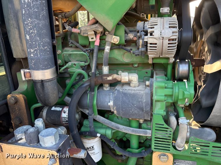 image for item DY0753 2009 John Deere 6100D  tractor