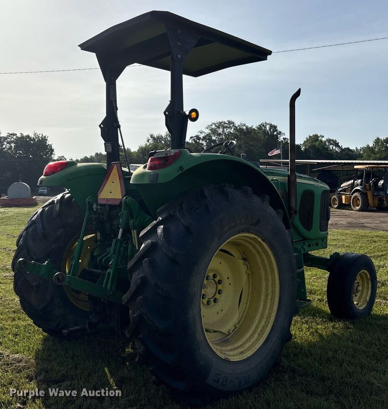 image for item DY0756 2007 John Deere 6415 tractor