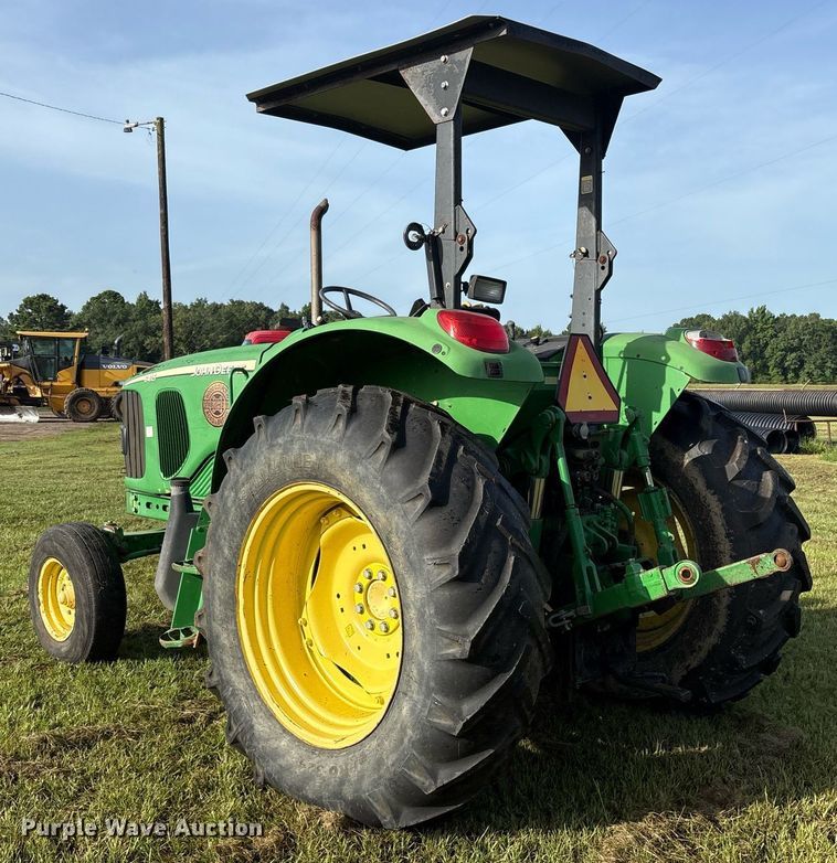 image for item DY0756 2007 John Deere 6415 tractor