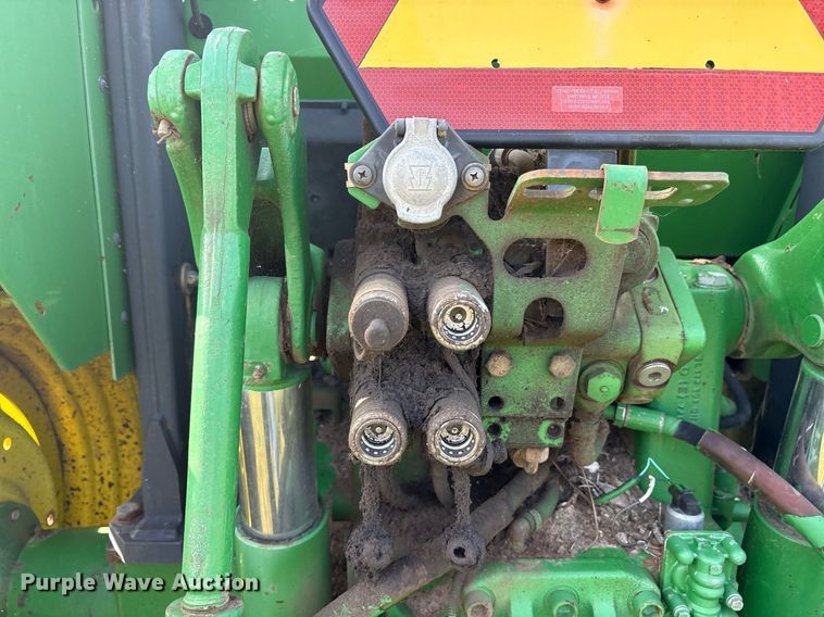image for item DY0756 2007 John Deere 6415 tractor