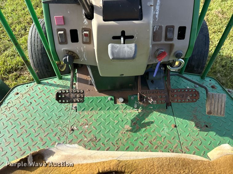 image for item DY0756 2007 John Deere 6415 tractor