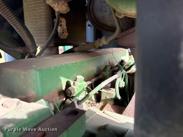 image for item DY0756 2007 John Deere 6415 tractor