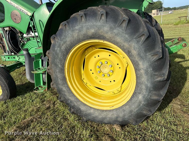 image for item DY0756 2007 John Deere 6415 tractor