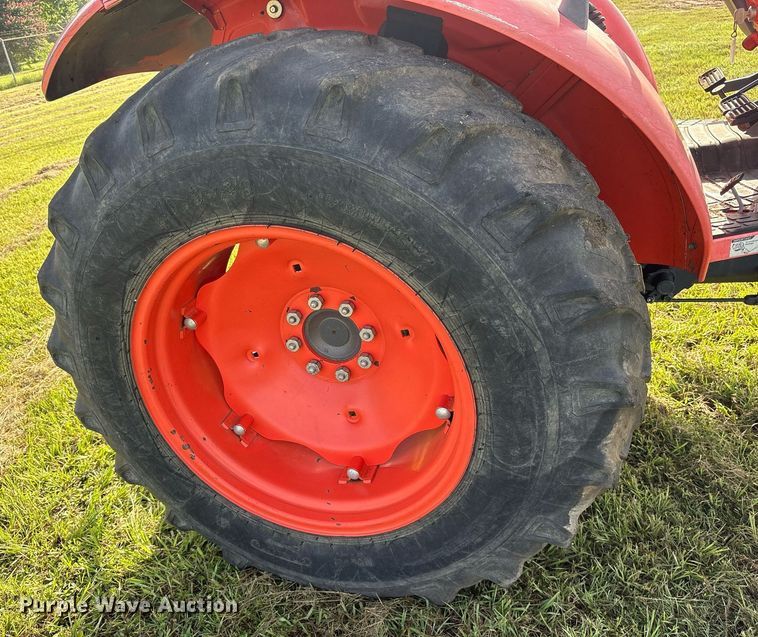 image for item DY0757 Kubota 6040F tractor
