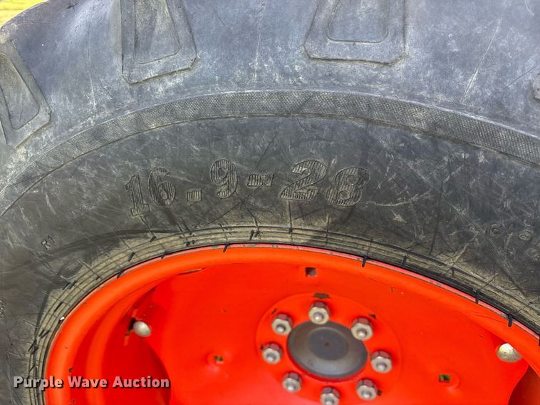 image for item DY0757 Kubota 6040F tractor