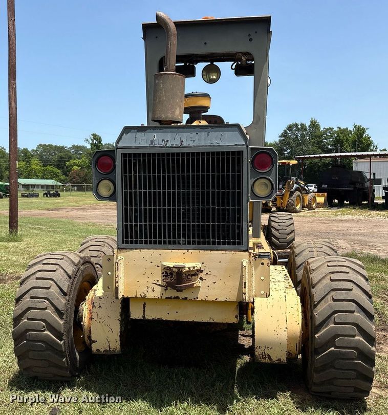 image for item DY0758 2001 Volvo C80A27 motor grader