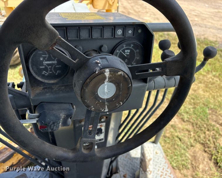 image for item DY0758 2001 Volvo C80A27 motor grader