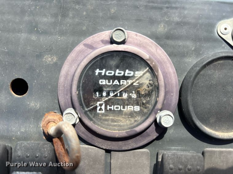 image for item DY0758 2001 Volvo C80A27 motor grader