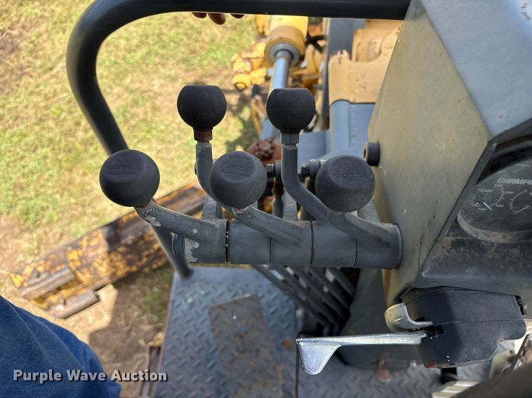 image for item DY0758 2001 Volvo C80A27 motor grader