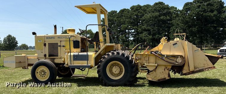 image for item DY0759 Bomag MPH100R soil stabilizer / recycler