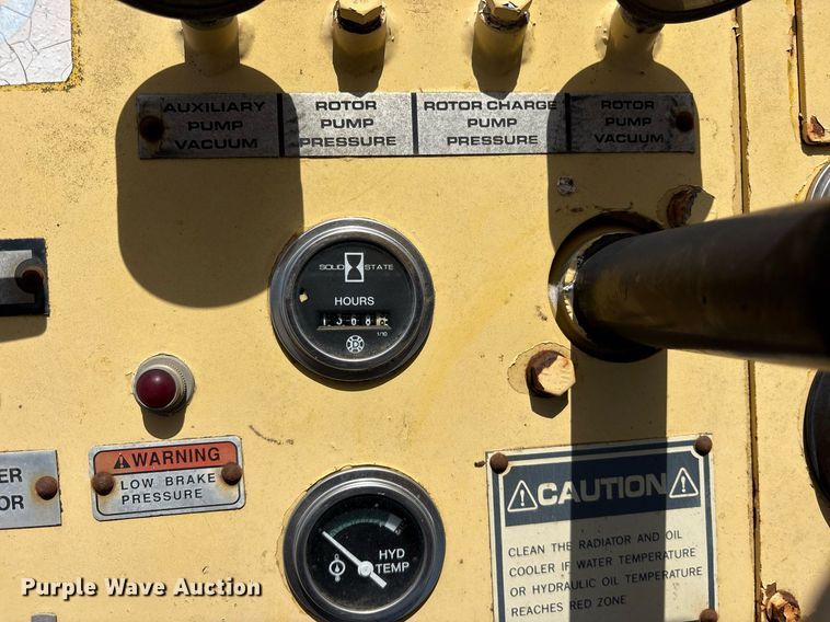 image for item DY0759 Bomag MPH100R soil stabilizer / recycler