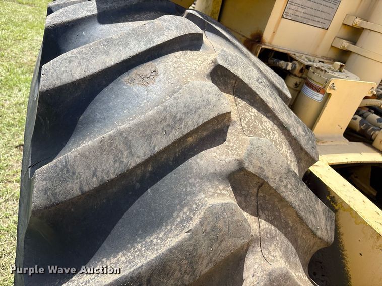 image for item DY0759 Bomag MPH100R soil stabilizer / recycler