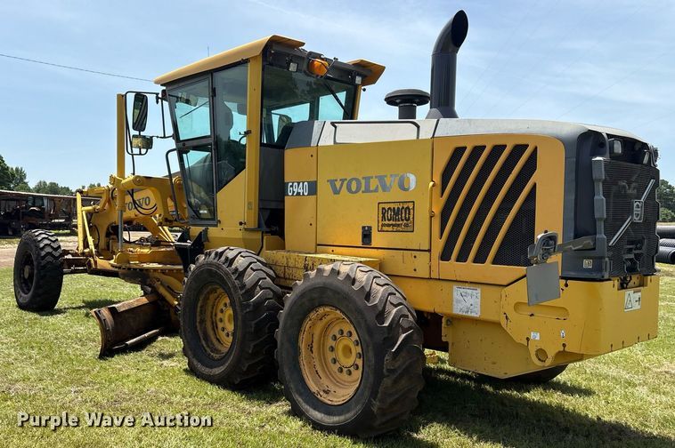 image for item DY0760 2006 Volvo G940 motor grader