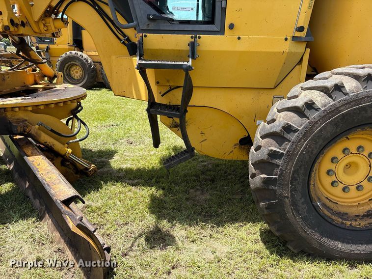 image for item DY0760 2006 Volvo G940 motor grader