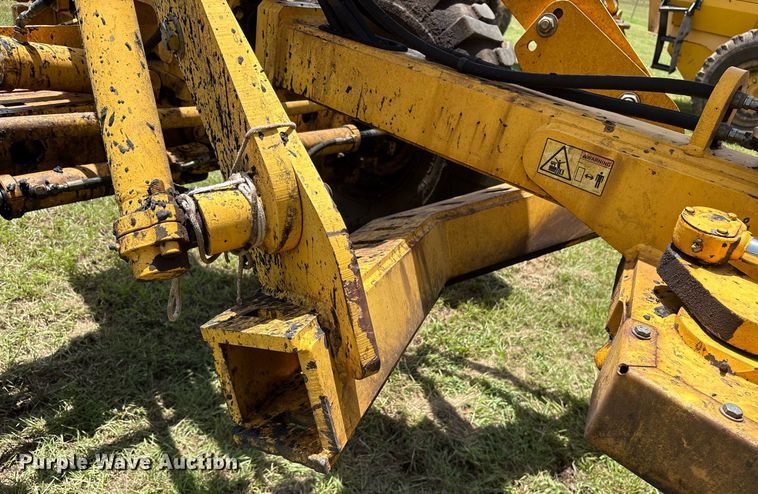 image for item DY0760 2006 Volvo G940 motor grader