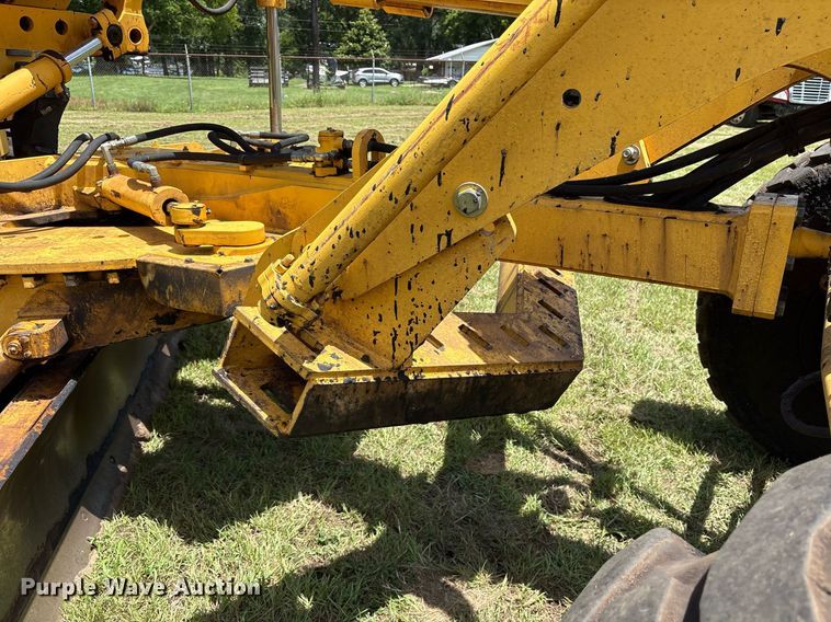 image for item DY0760 2006 Volvo G940 motor grader