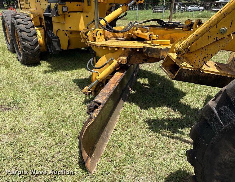 image for item DY0760 2006 Volvo G940 motor grader