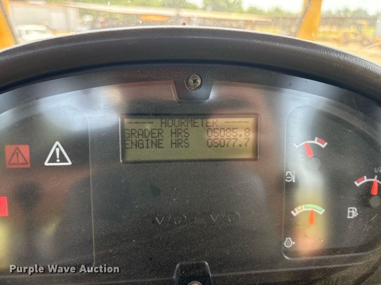 image for item DY0760 2006 Volvo G940 motor grader