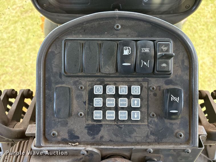 image for item DY0760 2006 Volvo G940 motor grader