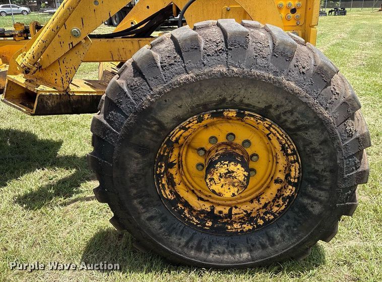 image for item DY0760 2006 Volvo G940 motor grader