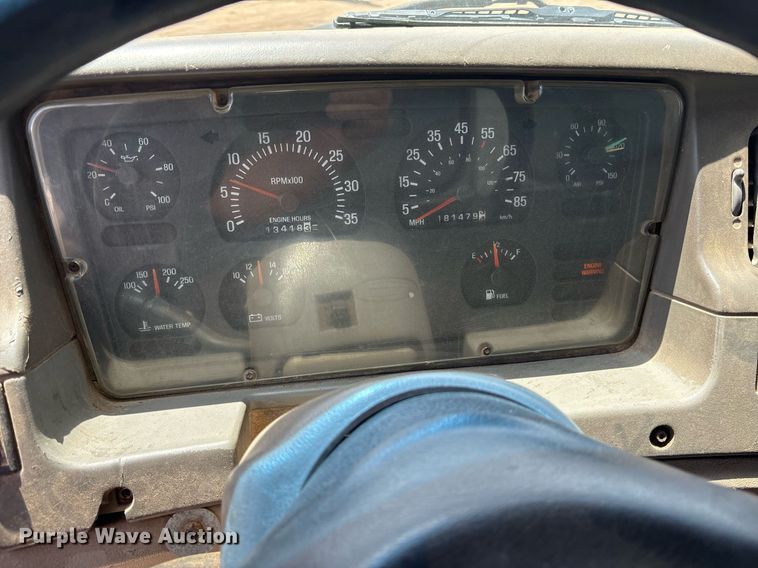 image for item DY0761 2002 Sterling L-Line dump truck