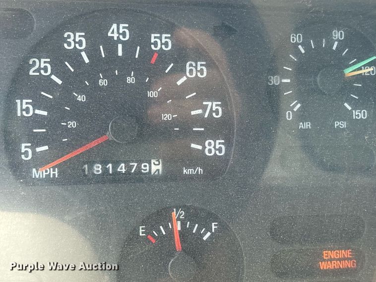 image for item DY0761 2002 Sterling L-Line dump truck