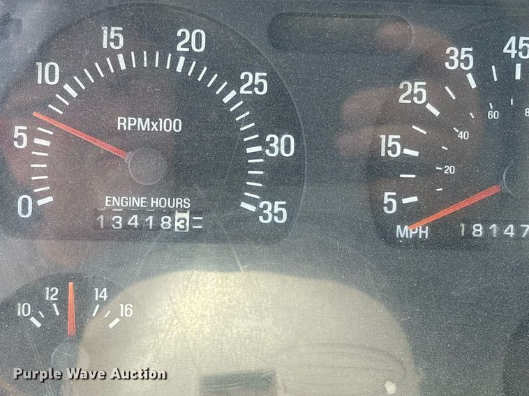 image for item DY0761 2002 Sterling L-Line dump truck