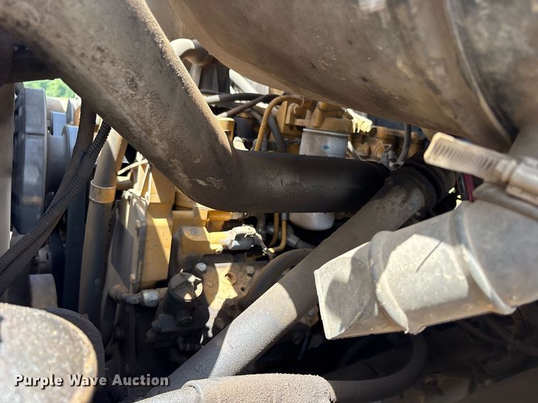 image for item DY0761 2002 Sterling L-Line dump truck