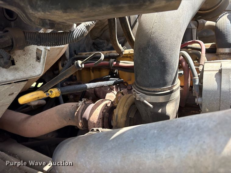 image for item DY0761 2002 Sterling L-Line dump truck