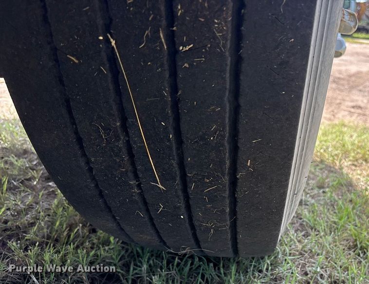 image for item DY0761 2002 Sterling L-Line dump truck