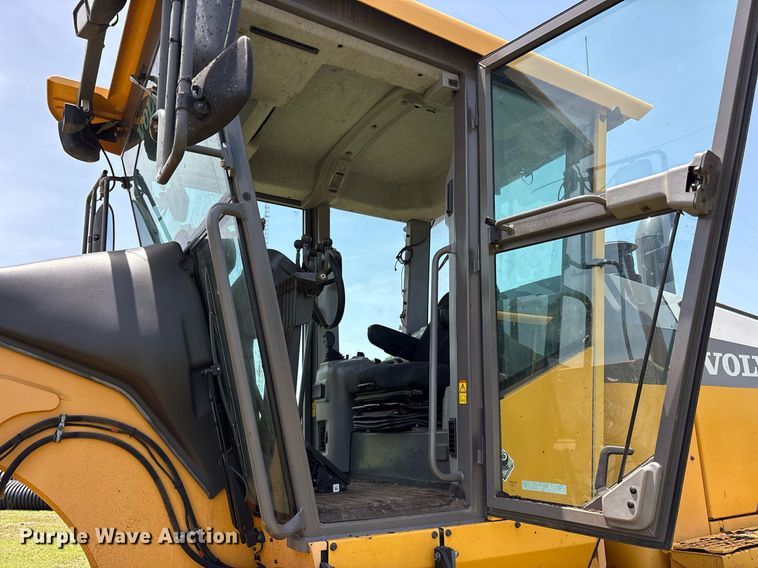 image for item DY0762 2012 Volvo G930B motor grader