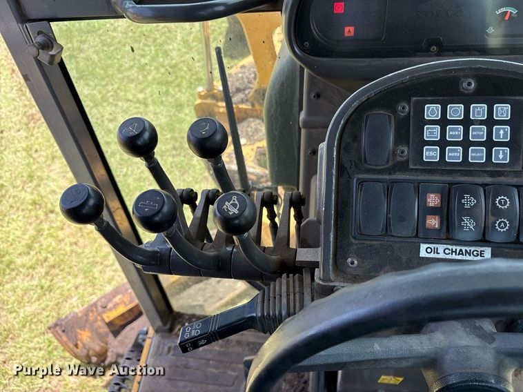 image for item DY0762 2012 Volvo G930B motor grader