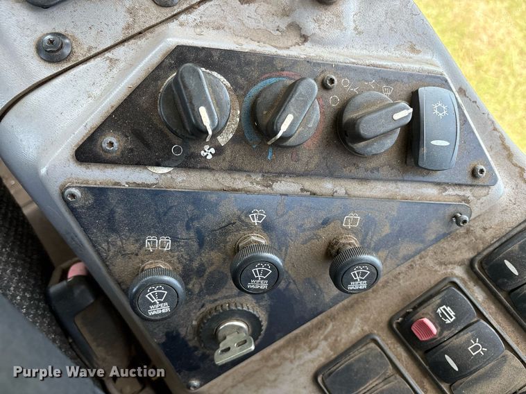 image for item DY0762 2012 Volvo G930B motor grader