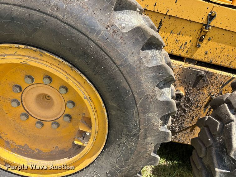 image for item DY0762 2012 Volvo G930B motor grader