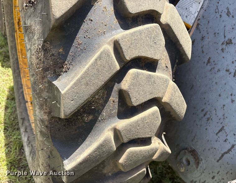 image for item DY0762 2012 Volvo G930B motor grader