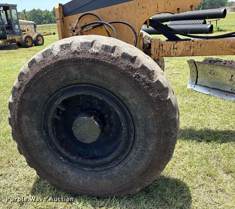 image for item DY0762 2012 Volvo G930B motor grader