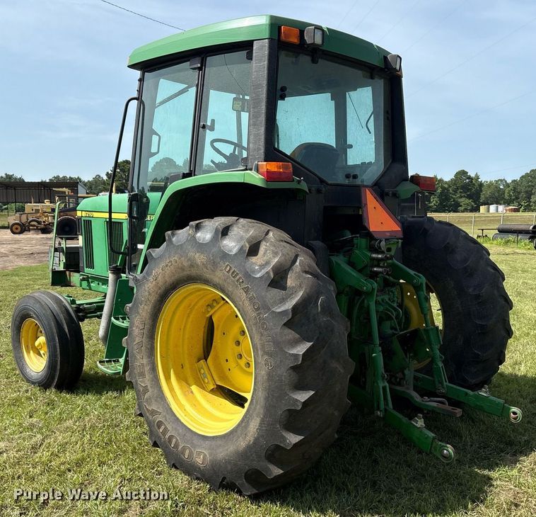 image for item DY0763 1999 John Deere 6210 tractor