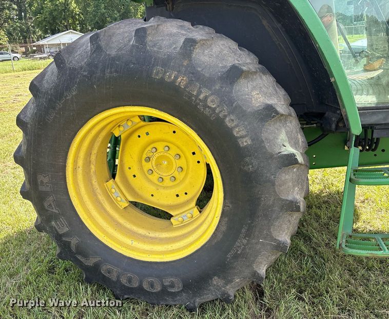 image for item DY0763 1999 John Deere 6210 tractor