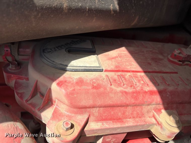 image for item DY0766 2013 Freightliner Cascadia dump truck