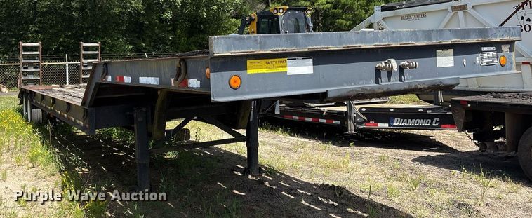 image for item DY0770 2005 Viking VFD46R16F35T drop deck equipment trailer