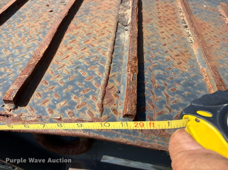 image for item DY0770 2005 Viking VFD46R16F35T drop deck equipment trailer