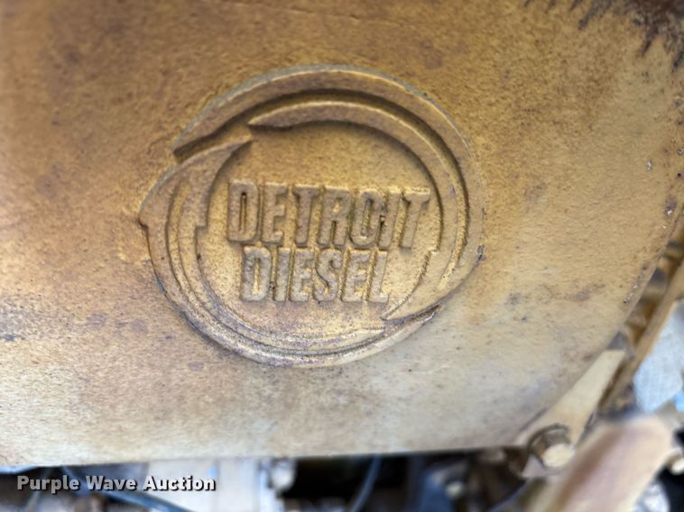 image for item DY0772 Detroit Diesel engine