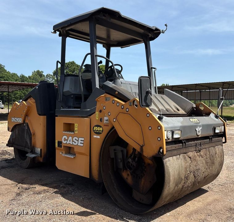 image for item DY0776 2019 Case DV210CD combination roller