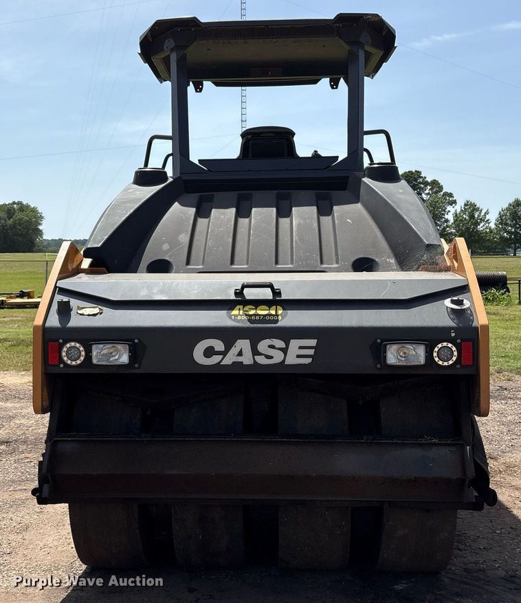 image for item DY0776 2019 Case DV210CD combination roller