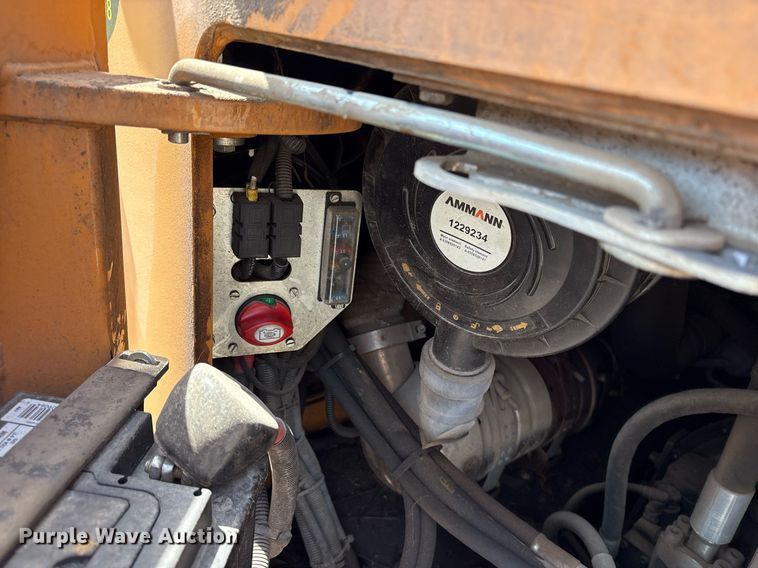 image for item DY0776 2019 Case DV210CD combination roller